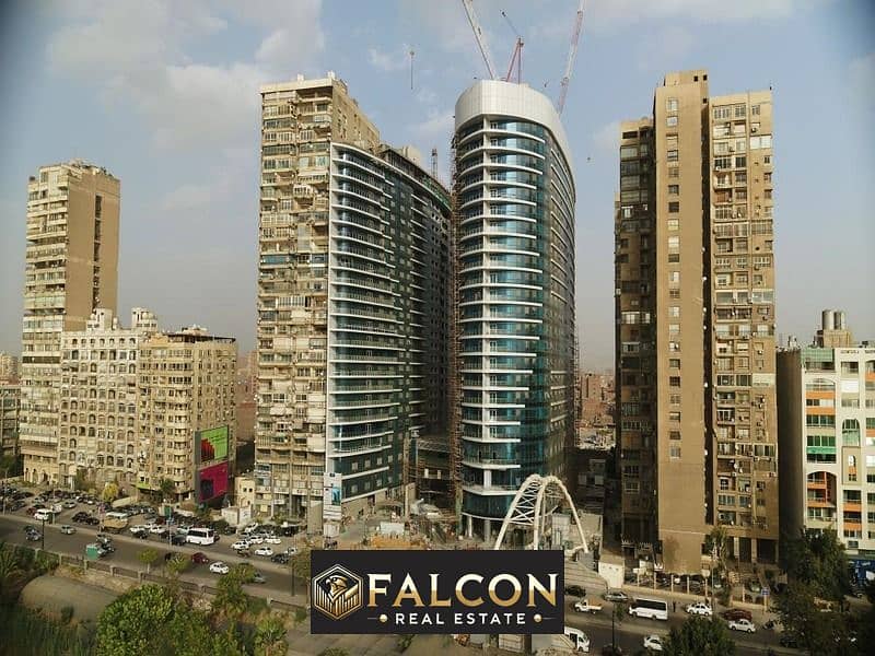 Hotel apartment for immediate delivery, directly on the Nile and with Hilton Maadi hotel services in the Nile Pearl Towers 0