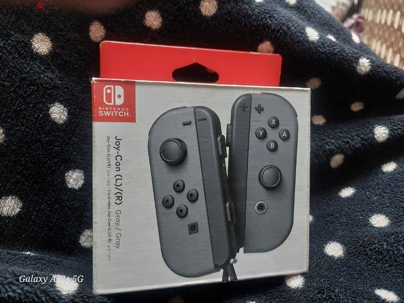 NINTENDO SWITCH Joy con 0