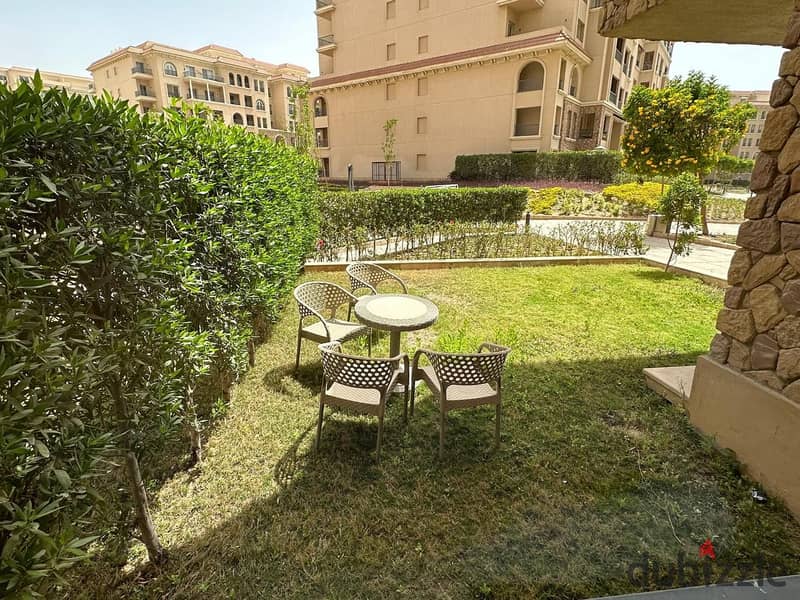 furnished apartment with garden in 90 avenue 0