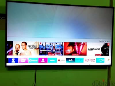 Smart TV &built in satellite 4k UHD SAMSUNG 43" series7good Condition