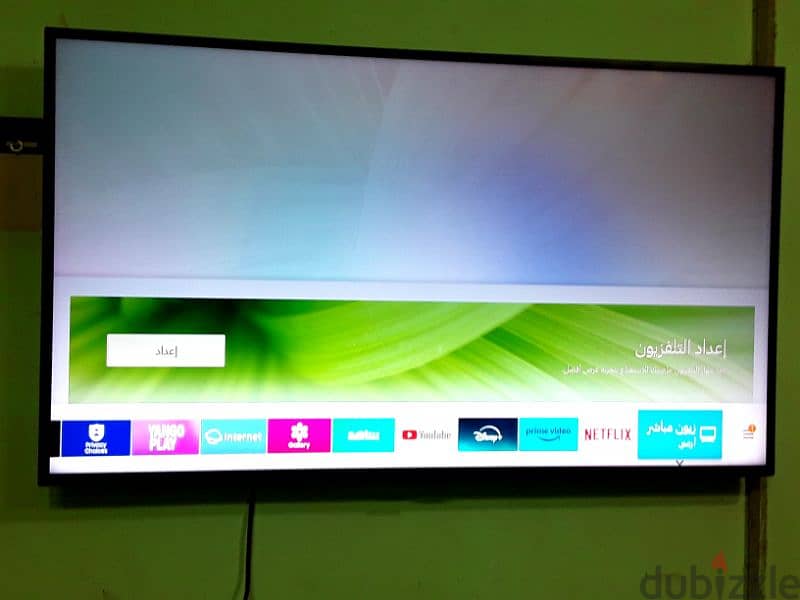 Smart TV &built in satellite 4k UHD SAMSUNG 43" series7good Condition 10