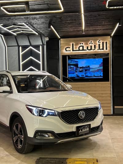 MG ZS 2022 لاكشري فابريكه بالكامل اعلي فئه صيانات توكيل