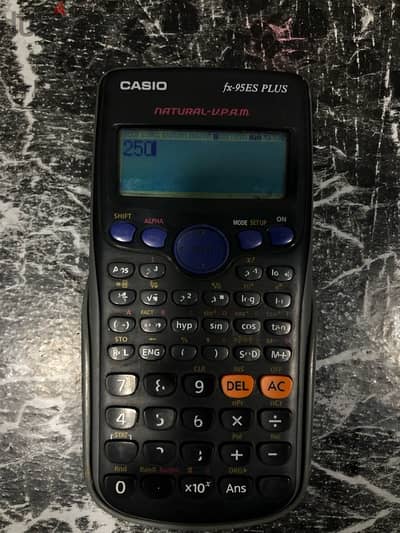 اله حاسبة  casio fx-95ES plus