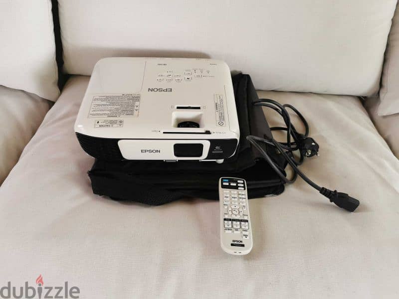 بروجيكتور ابسون X41  PROJECTOR EPSON X41 0