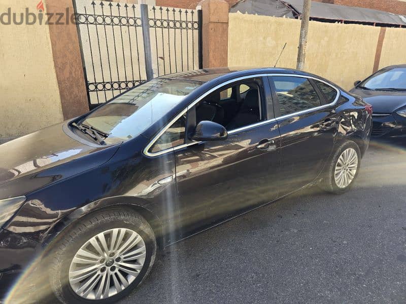 Opel Astra 2015 0