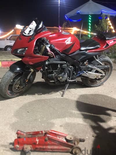 مكنه 600rr 2006 بيها متور افراج