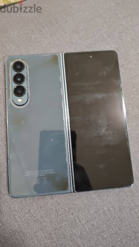 Samsung fold 4 perfect condition as new سامسونج فولد ٤ 1