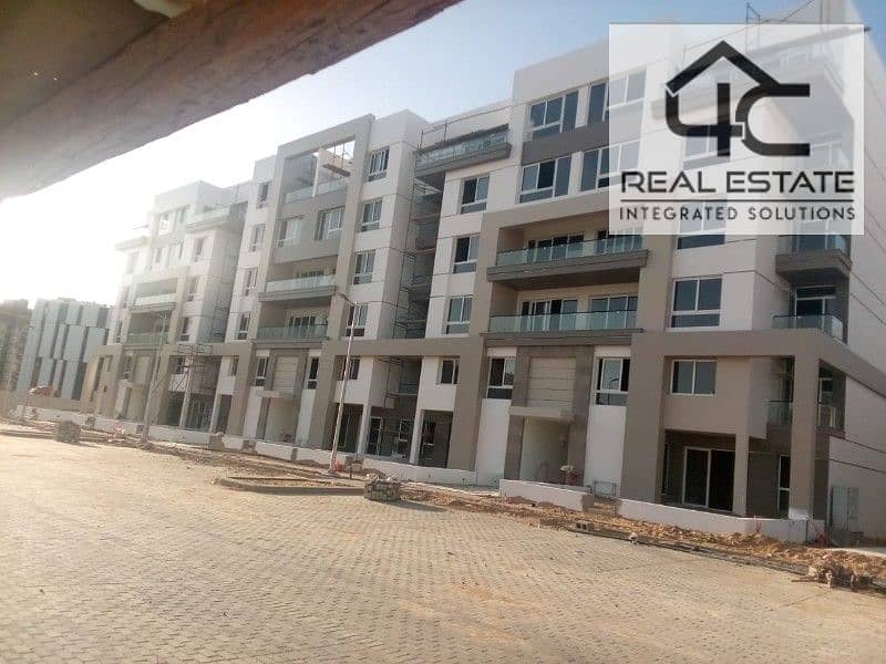 In Garden residence apartment 160 m 3 bedrooms 2nd floor with down payment 6 million and installments for sale in Hyde Park 0