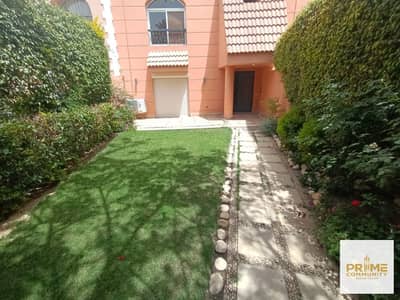 تاون هاوس رائع 254 متر للإيجار مفروش يحتوي علي 3 غرف نوم  بمينا جاردن سيتيMena garden city for rent