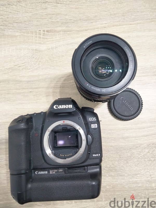 camera with accessories 2