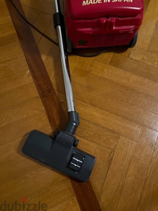 National vaccume cleaner 0