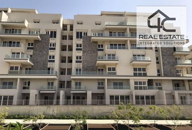 Apartment for sale in Mountain View City, 150 square meters, 3 rooms, semi-finished, with the lowest down payment and installments, in the prime locat 0