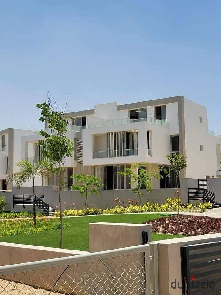 win house with 6 bedrooms in front of New Giza and ESLASCA University. 0