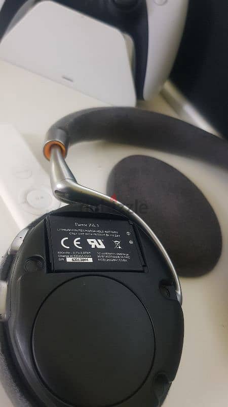 Parrot Zik 3 Wireless Noise Cancelling Headphones Ultimate 2