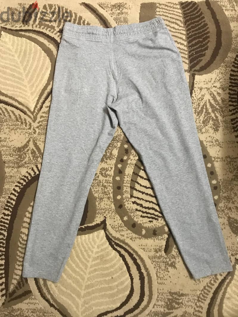 Marks & Spencer Soft Fabric Sweatpant ميلتون رمادي خفيف مارك و سبنسر 2