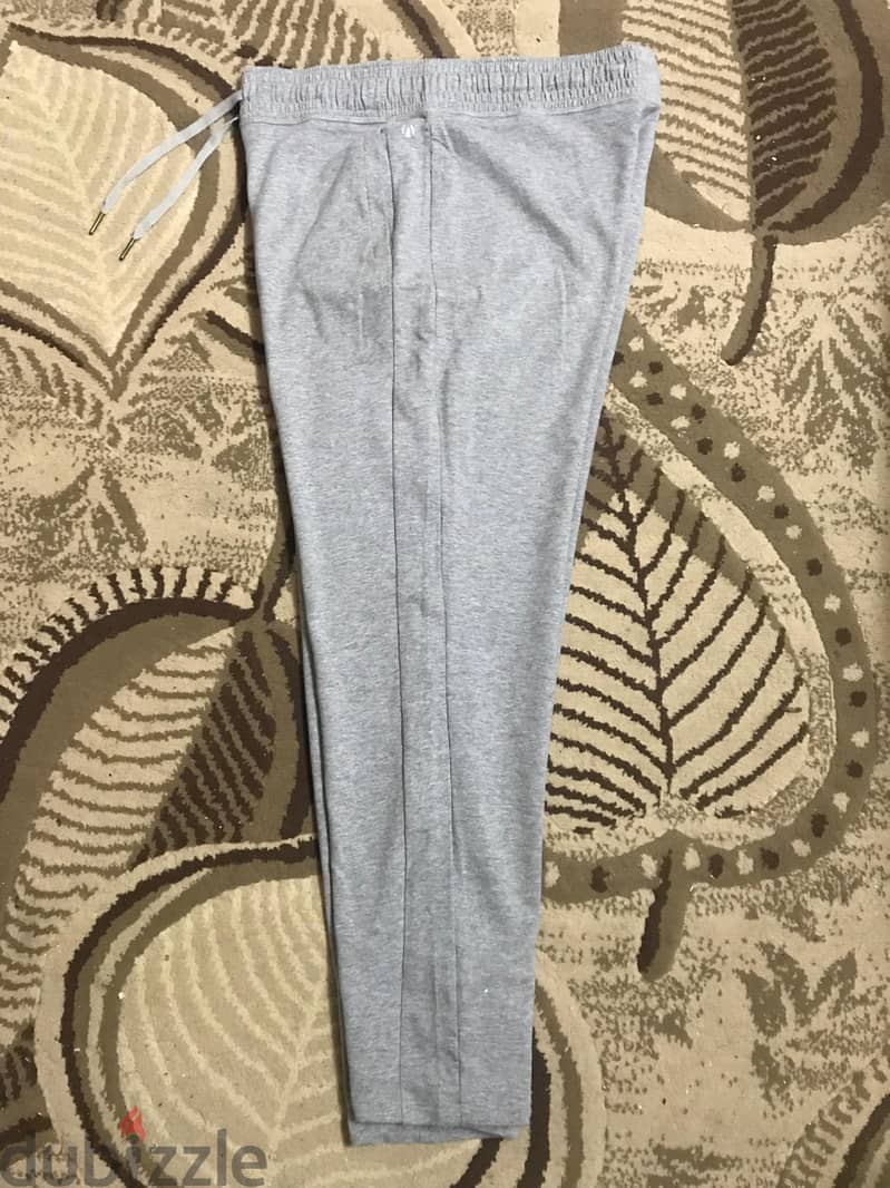 Marks & Spencer Soft Fabric Sweatpant ميلتون رمادي خفيف مارك و سبنسر 3