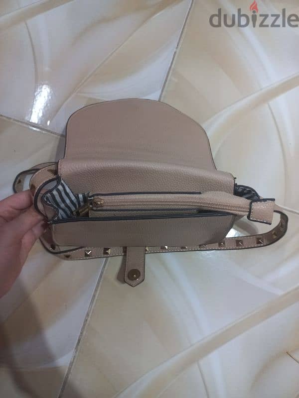 beige crossbag شنطة كروس 2