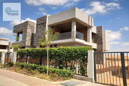 5-bedroom villa with immediate receipt in October near the Media Production City and Sun Capital Compound