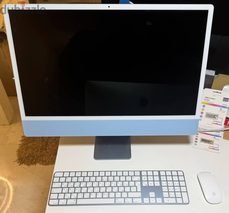 iMac (24-inch, M1 Chip with 8-Core CPU and 8-Core GPU, Ram 16GB,SSD 1 8