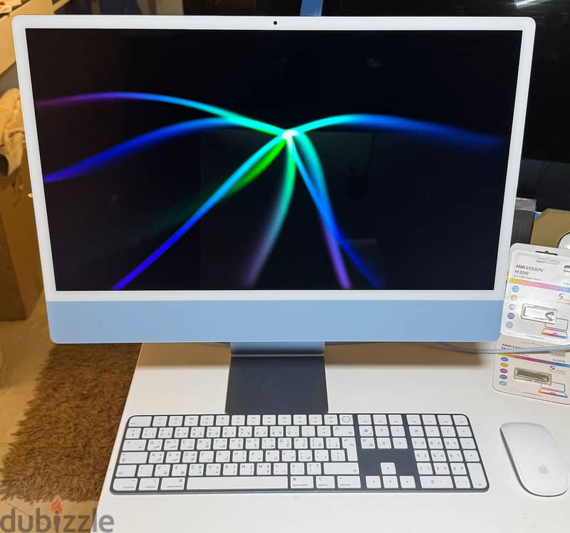 iMac (24-inch, M1 Chip with 8-Core CPU and 8-Core GPU, Ram 16GB,SSD 1 14