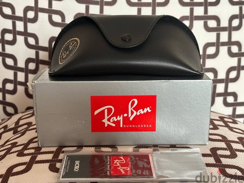 Rayban sunglasses RB 3183 original new 0