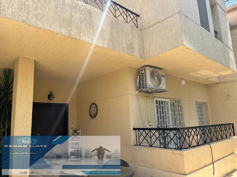 Luxury Villa For sale in Al Rehab New Cairo 0