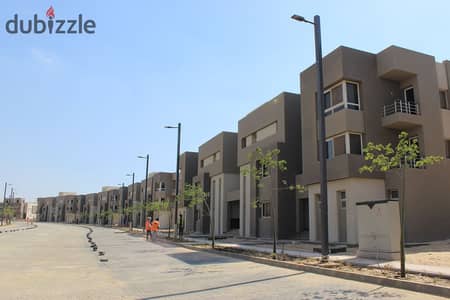 Townhouse for sale in Etapa, Sheikh Zayed Compounds