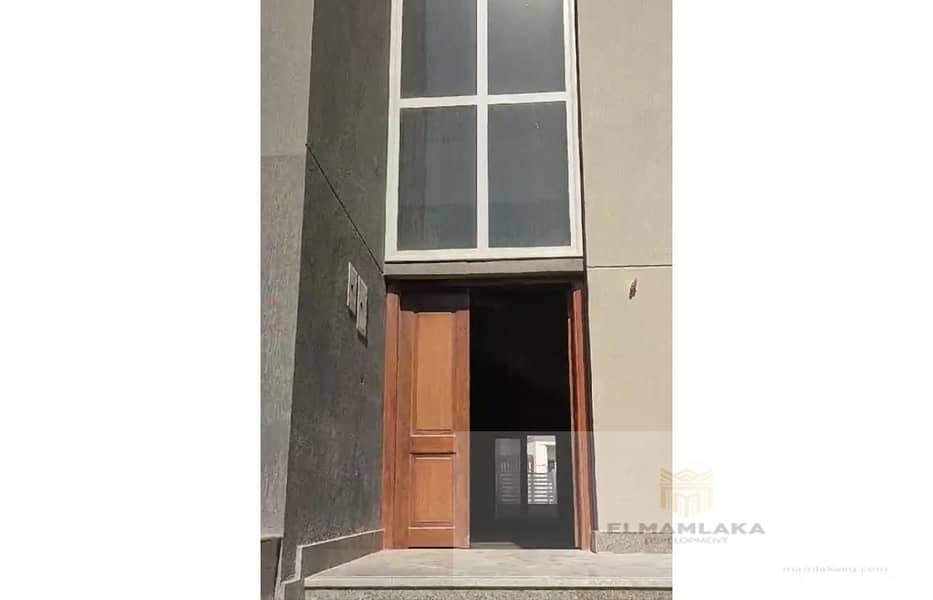 Exclusive Investment Opportunity: Twin House in Al-Khamail Compound - Sheikh Zayed 0