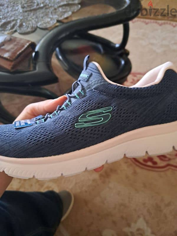 sketchers shoes 1