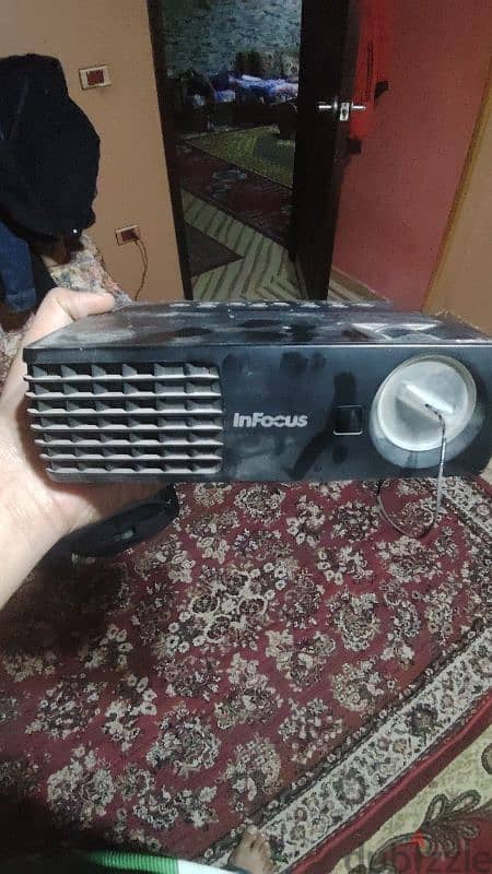 projector InFocus IN1112A 2