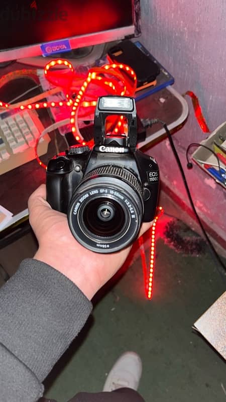 canon1100d بحالة الزيرو 10