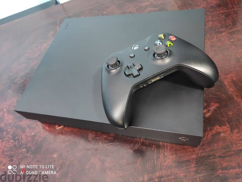 Xbox one x 4