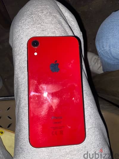 iPhone XR 128 بالعلبة