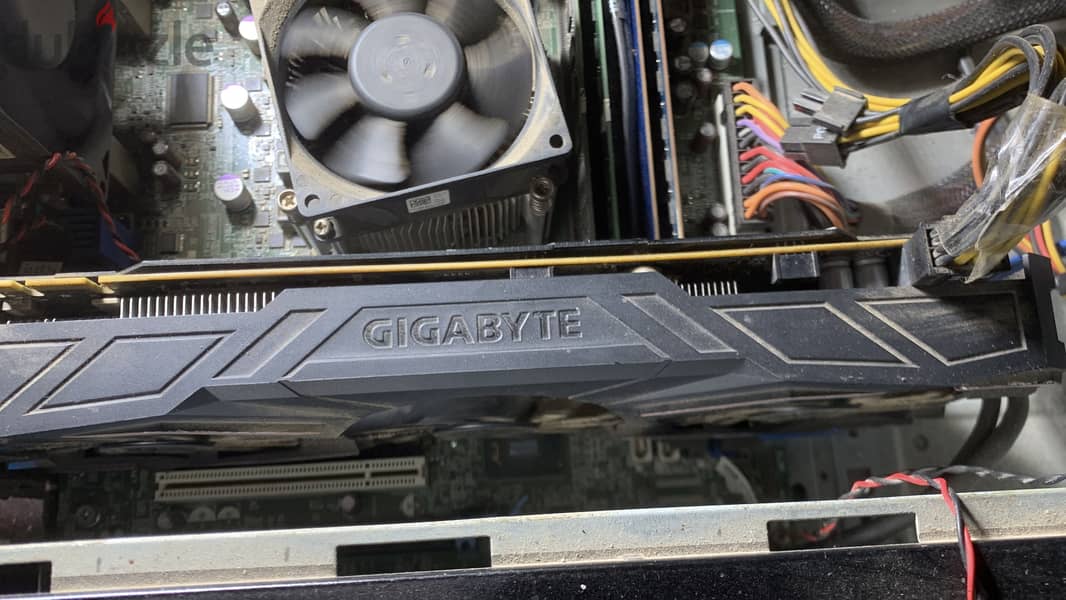 GTX 1080 Gigabyte 3 Fans 1