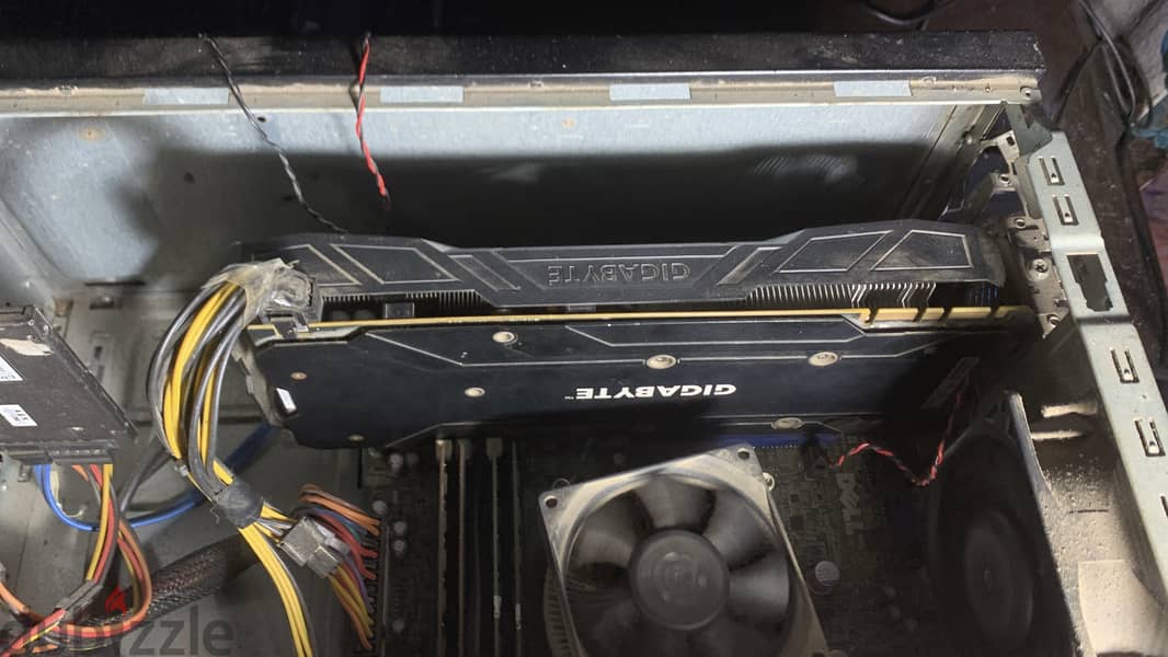 GTX 1080 Gigabyte 3 Fans 2