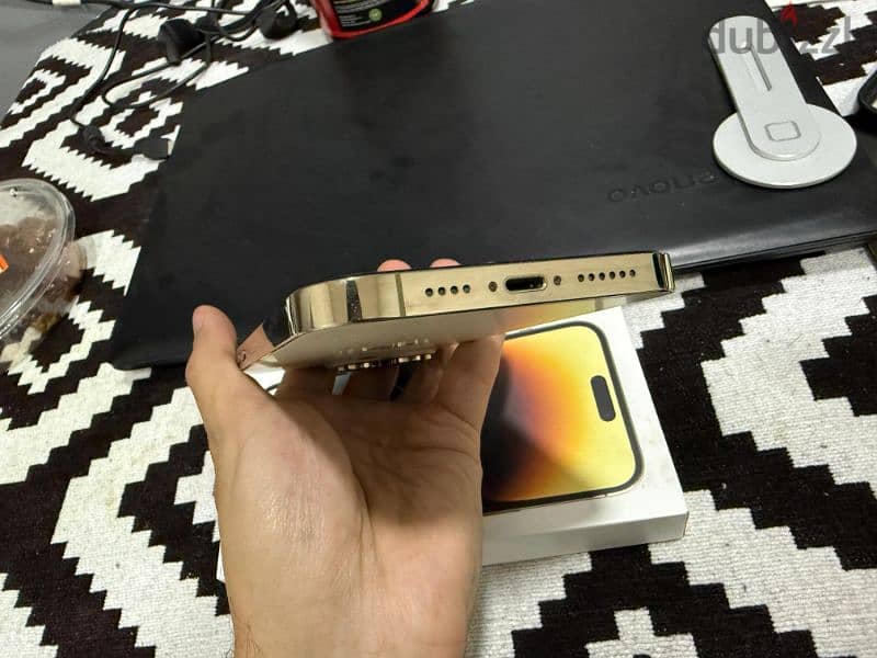 Iphone 14 pro max | Gold 6