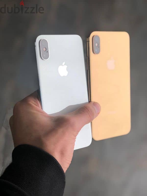 عرض خاص على Iphone xs _ 256GB بضمــــــــــــــــــان وفاتورة 0