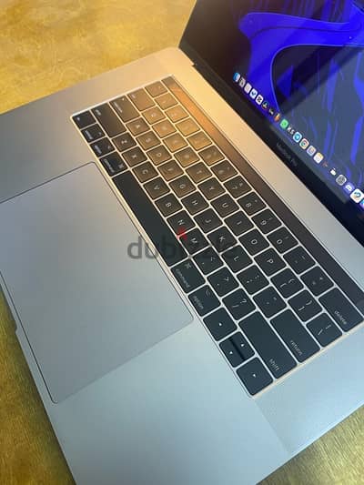 macbook pro 2016