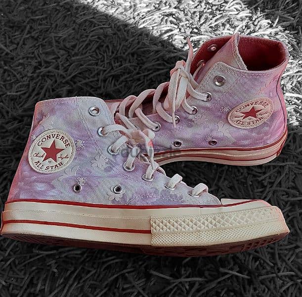 Convers chuck 70 floral women's high  top 3