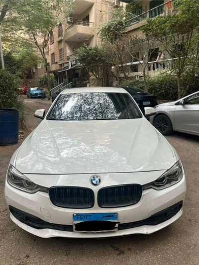 BMW 318 2018