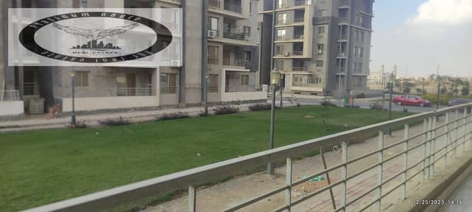 Apartment for sale in Fifth Settlement, Dar Misr Al-Andalus Compound, second phase View Garden Super deluxe finishing