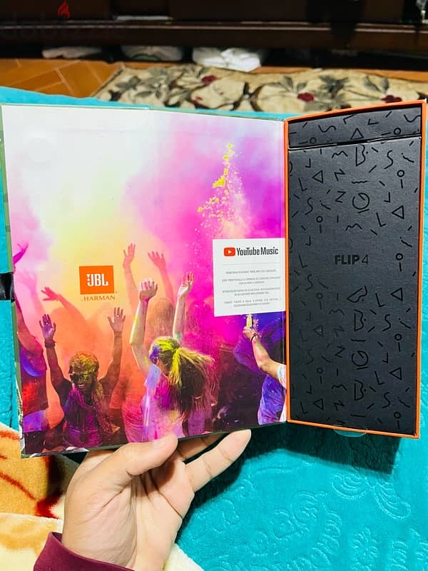 سماعة سبيكر جي بي ال ٤ بحاله ممتازه JBL FLIP 4 5