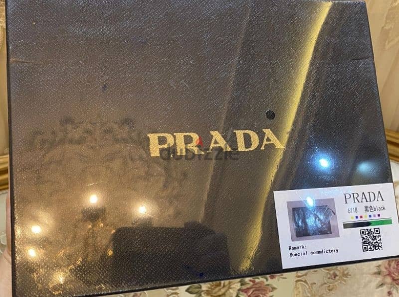 prada men clutch 0