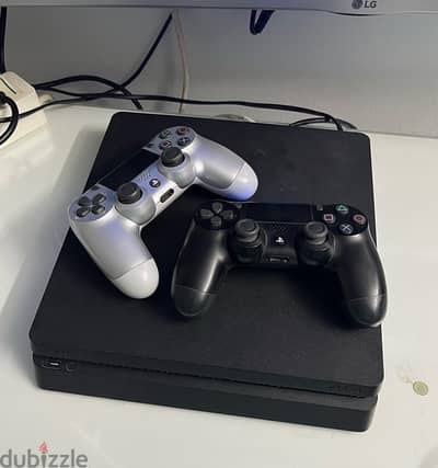 PS4 slim 1tb