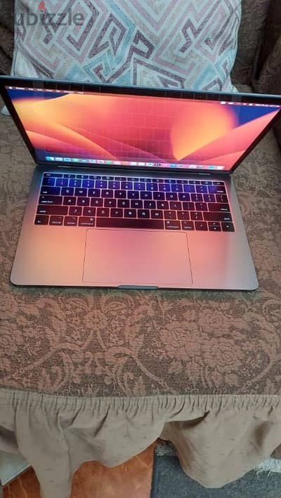 MacBook pro 2017 zero zero