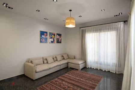 Vista 3BR Apt, AUC, New Cairo by Travelholic