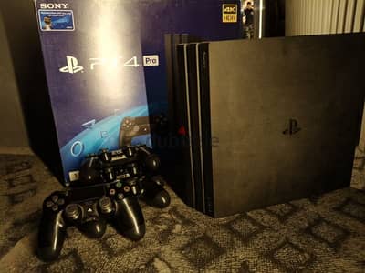 PlayStation 4 pro 1Tb for sale