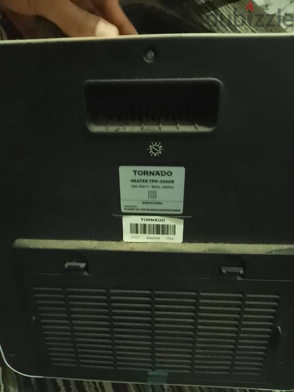 TPH-2500W Tornado heater 1