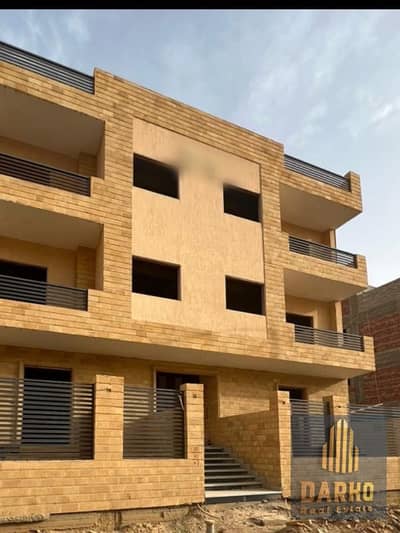 Duplex opportunity 380 North Tourist First Reconciliation Model 10 directly behind Khattab Oasis behind Mall of Arabia next to West Sumed at an unrepeatable price 4 rooms sea view very close to Dahshur Link