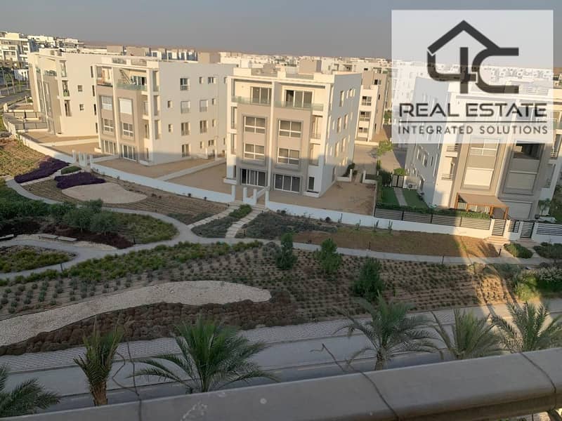 With down payment and installments duplex 216 m in Prime location Direct on land scape for sale in Hyde Park Delivered 2025 0